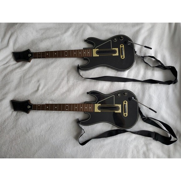 Guitar Hero Live Guitars - Xbox 360/PS3/Wii U/Xbox One (2 Guitars) NO DONGLE